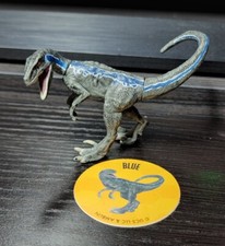 Jurassic World Camp Cretaceous Captivz Egg Pop N Lock Dinosaur Blue Velociraptor