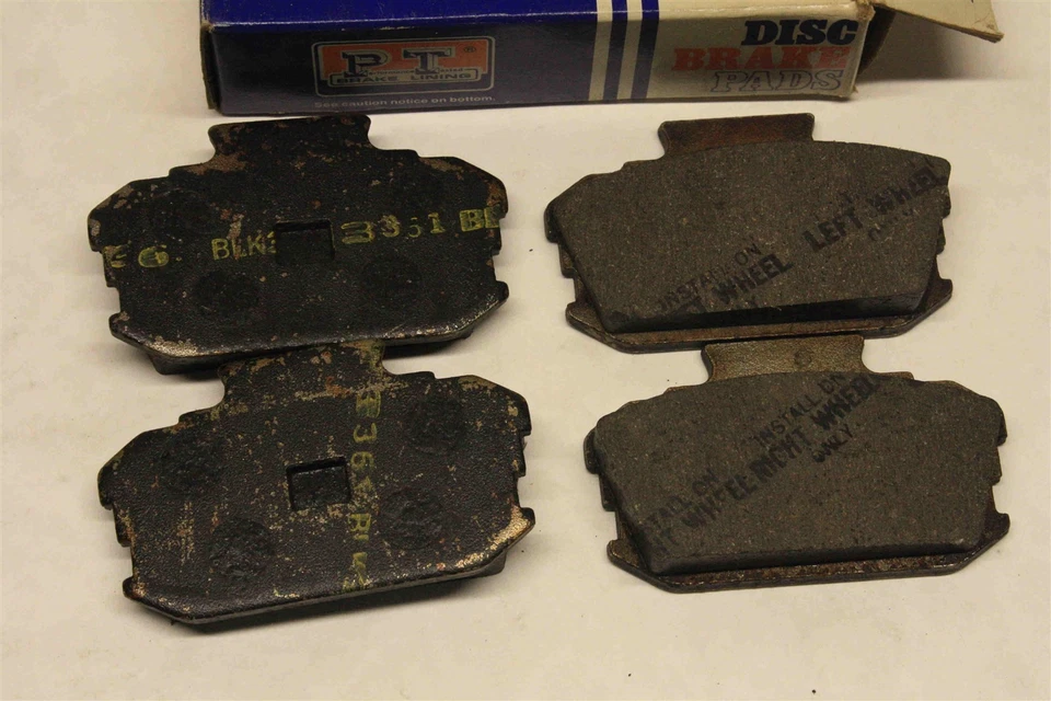 Front Brake Pads D126 for DATSUN 510 610 710 1968-1974 Old Stock Foto 1 de 4