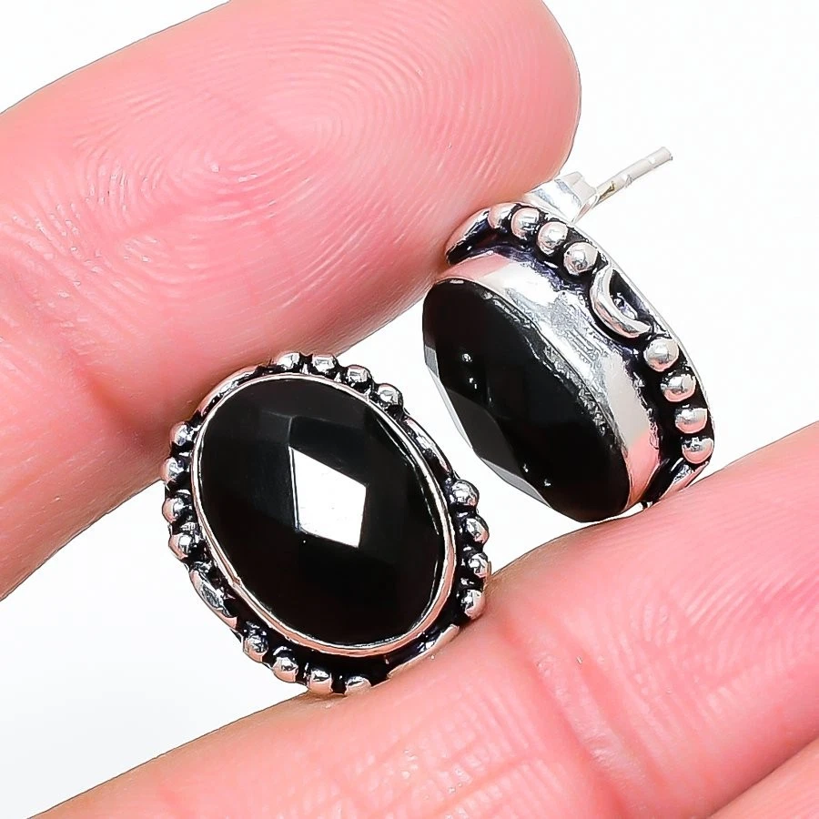 Spinel Gemstone Handmade 925 Sterling Silver Jewelry Stud Earring Size 0.75" - Image 1 of 1