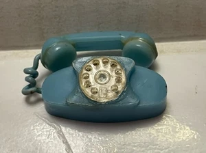 Bambola vintage telefono rotante anni 60 blu Giappone stile Barbie Mattel - Foto 1 di 3