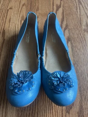 Zapatos Naturalizer Mujer 11 Uma Ballet Pisos Verde Azulado Imitación Cuero Cómodos Florales Foto 1 de 4