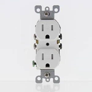 Leviton White SCRATCHED Tamper Weather Resistant Outlet 5-15R 15A Bulk W5320-T0W - Picture 1 of 3