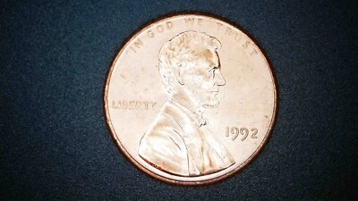 1992-P Lincoln Memorial Cent  **Gorgeous, Factory Fresh**  "Red Cartwheel Glare" - Image 1 of 2
