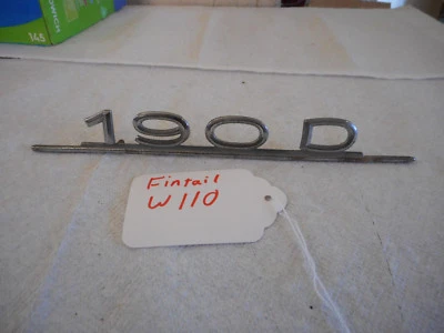 1960's Mercedes Benz W110 190D Trunk Emblem rear deck diesel Fintail Foto 1 de 4