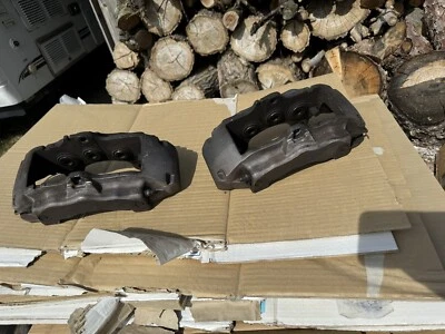 Juego de pinzas de freno delanteras Porsche Cayenne 2004-2010 VW Touareg Audi Q7 Brembo 18Z Foto 1 de 4