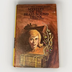 Vintage 1976 Nancy Drew #17 Mystery Of The Brass-bound Trunk Carolyn Keene - Picture 1 of 4