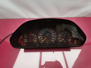 MERCEDES  W202 C Class  SPEEDOMETER INSTRUMENT CLUSTER petrol  384K 31 - Picture 1 of 8