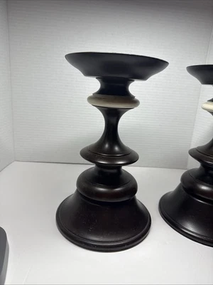 "Juego de candelabros de pilar de madera torneada Potterybarn marrón oscuro espresso de 10"" X 6,5""" Foto 1 de 4
