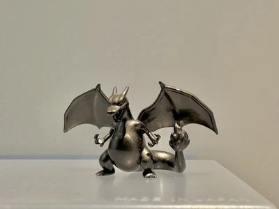 Figura de metal negro anodizado Charizard estatua Pokémon plata fina 22,95 g 999 Foto 1 de 4