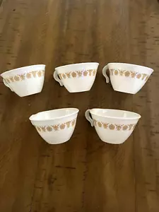 Set di 5 tazzine da caffè vintage Pyrex Corning Ware Corelle farfalla oro - Foto 1 di 5