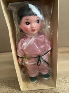 VINTAGE CHINESE GIRL DOLL ALL COMPOSITION EMBROIDERED SILK CLOTHING 6” DOLL - Picture 1 of 9