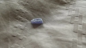 AUTHENTIC NATURAL ROUGH TANZANITE CRYSTAL 5ct, RARE GIFT idea. (5) . - Picture 1 of 2