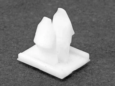 For 1992-1995 BMW 525i Exterior Molding Clip 55876NP 1993 1994 Wagon - Image 1 of 2