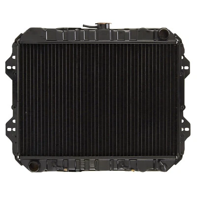 Radiador apto para Toyota Celica / Corona 1981-1979 Foto 1 de 4