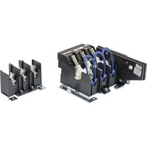 QUADRATO D 9422ATCF332: MANIGLIA INTERRUTTORE A2 + FUSIBILE MECH 30A 600VAC - Foto 1 di 1