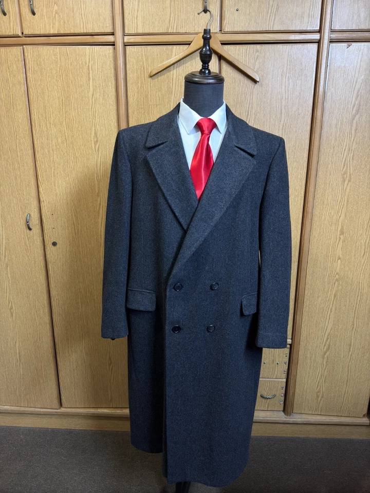 Vintage Men's Double Breasted bespoke Classic pure Wool Belted Overcoat 44R 46R - Image 1 of 4