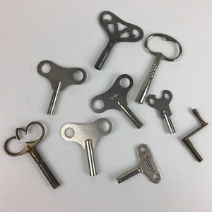 8 x vintage clock winding keys - brass, steel - Garant - variety of sizes - Picture 1 of 7