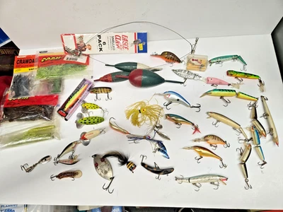 Iscas de pesca vintage, Jitterbugs Minnows Fred Arbogast Magic Crawdads Lizards - Imagem 1 de 4