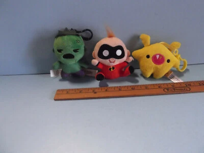Marvel Hulk y otros dos peluches 4" pulgadas de alto dos con clips  Foto 1 de 4