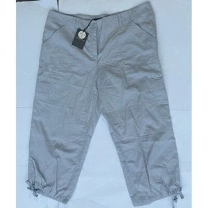 Tommy Bahama Relaxed Aubrey Fit Cargo Crop Pants Size 16 Gray NWT - Picture 1 of 5