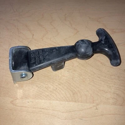 NAPA Hood Hold-Down Latch Kit 730-2738 NOS - Imagem 1 de 4