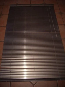 Sonnenschutz Alu Jalousie Breite 100cm Ausziehbar bis 160cm - Bild 1 von 5