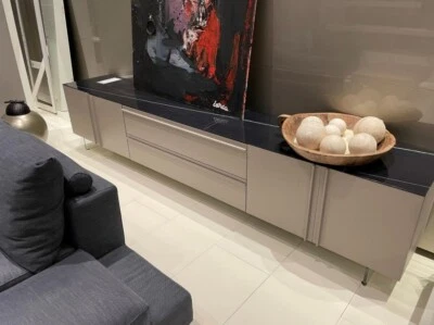 Aparador largo Jesse - EN VENTA Foto 1 de 4