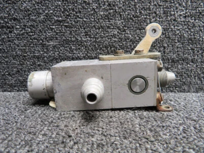 Клапан в сборе ACM18982 Fokker F-27-200 - Изображение 1 из 4