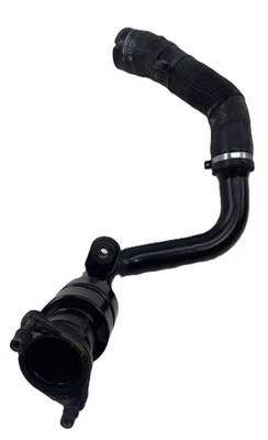 2014-2017 Maserati Quattroporte Turbo To Intercooler Pipe Hose RH OEM 670003621 Foto 1 de 4