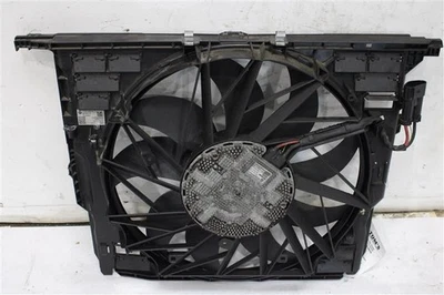 RADIATOR FAN ASSEMBLY 550i 550i Gt 650i 750 HYBRID 750i 750il 09-15 1353091 - Imagem 1 de 4