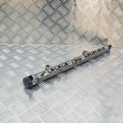 VOLVO V40 Schrägheck 2014 Kraftstoffverteiler 445215025 - Изображение 1 из 4