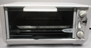 Black & Decker Toast-R-Oven Classic Toaster Bake Defrost TRO200 - Picture 1 of 23