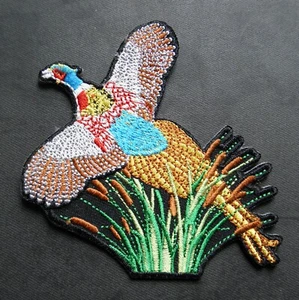 TOPPA RICAMATA ANIMALE UCCELLINO FAGIANO 4,25 x 3,2 POLLICI - Foto 1 di 1
