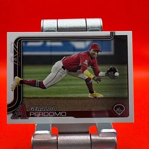 Topps Serie 1 2025 - Geraldo Perdomo #228 - Imagen 1 de 2