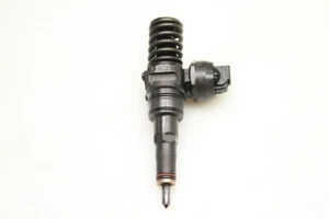 VOLKSWAGEN GOLF MK5 2005 1.9 TDI 038130073AG 0414720215 INYECTOR DE COMBUSTIBLE - Imagen 1 de 4