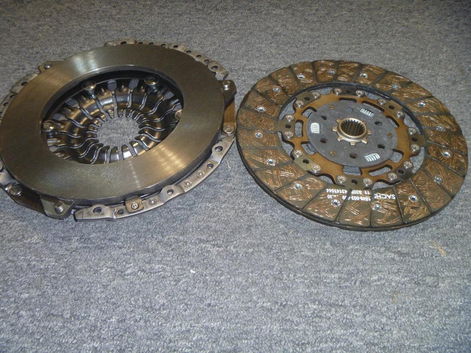 2015-2021 Volkswagen VW GTI Golf Clutch Pressure Plate Disc 06K141015N OEM New - Image 1 of 2