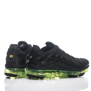Nike Air VaporMax Plus 924453-015 Black and green Men's sneakers - Picture 1 of 6