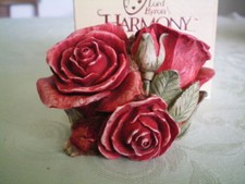 Harmony Kingdom Double Red Rose Garden Piece Marble Resin Box Figurine