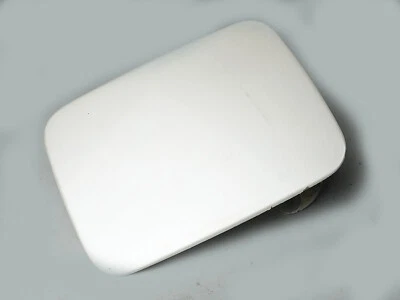 2003 - 2007 Cadillac Cts Fuel Filler Door Tank Lid Cover Gasoline Rear Exterior Foto 1 de 4