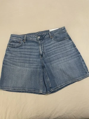 American Eagle Dreamy Drape Stretch Low-Rise Baggy Denim Shorts | NEW w/ *Flaw* - Image 1 of 4
