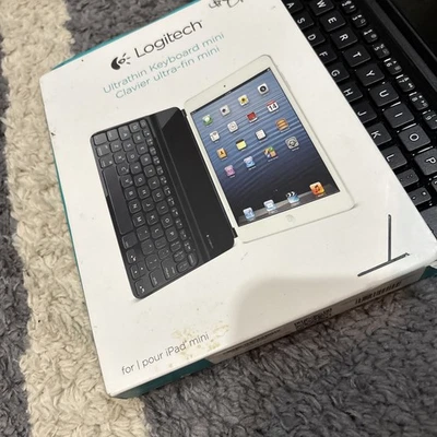 Logitech Ultrathin Keyboard Mini Compatible with iPad Mini New - Image 1 of 3