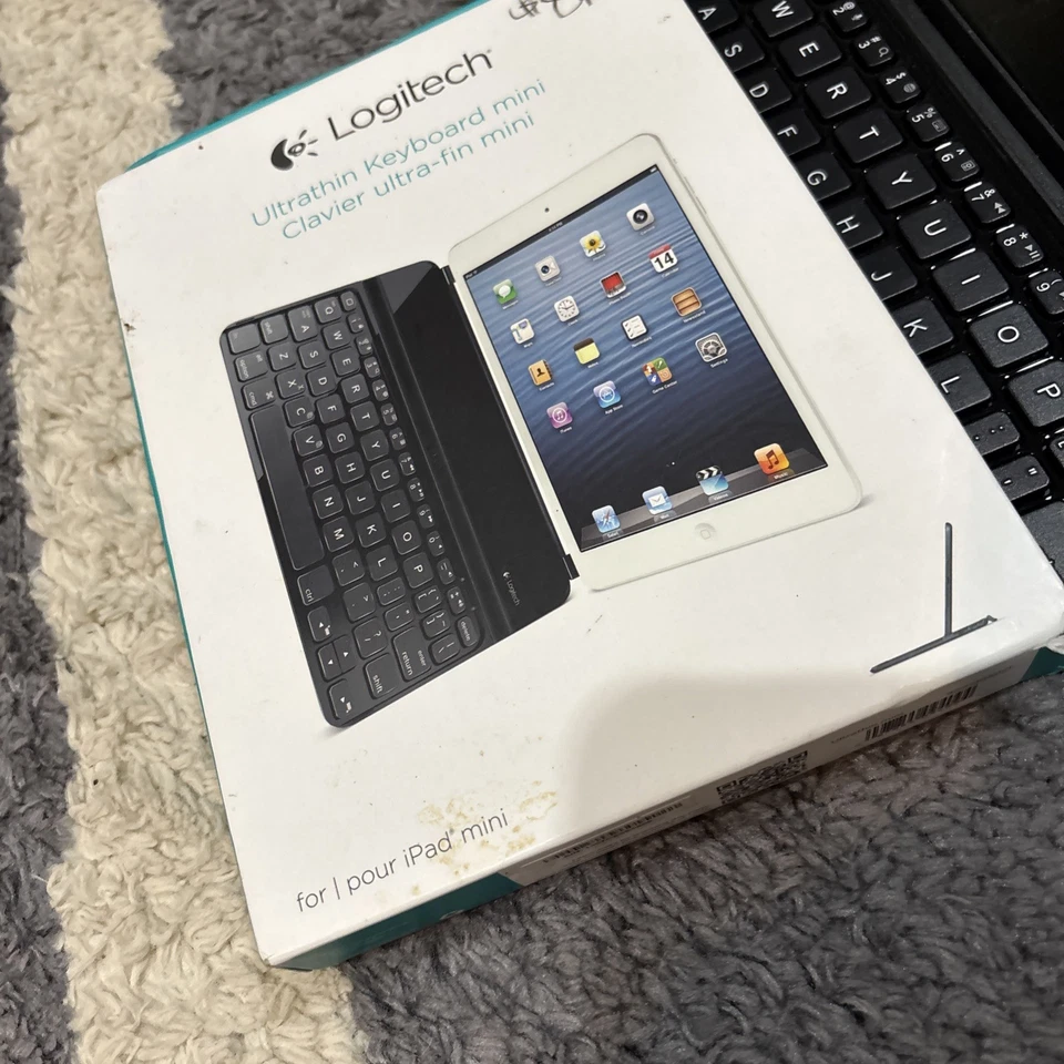 Logitech Ultrathin Keyboard Mini Compatible with iPad Mini New - Image 1 of 3