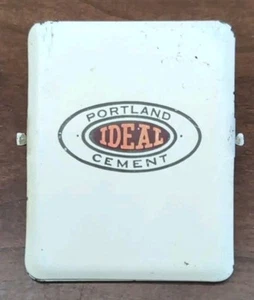 Clip in metallo vintage Ideal Portland Cement Association/spedizione gratuita  - Foto 1 di 4