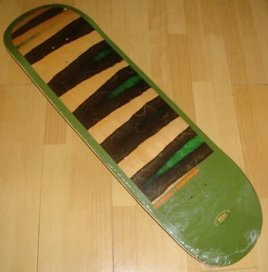 REAL - Skateboard Deck - Donnelly - Camo Spectrum - 8.06" wide😊 UK FREE POST 😊 - Picture 1 of 2