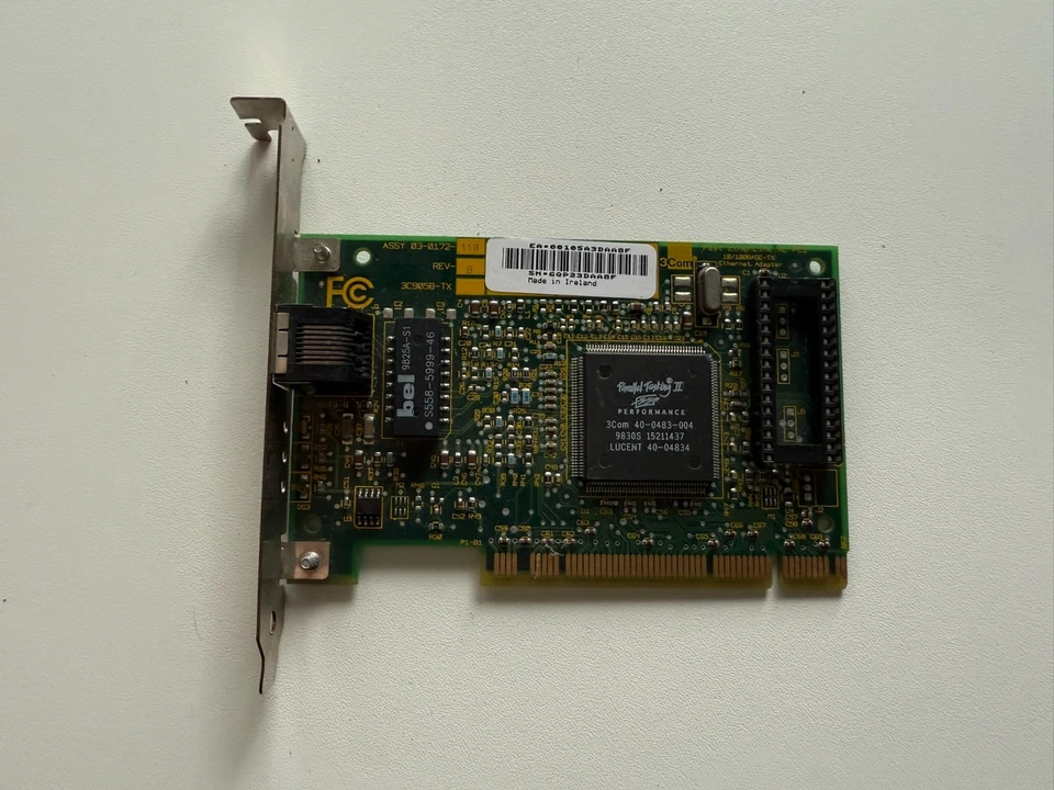 3Com 3CSOHO100-TX 10/100 PCI Ethernet Network Card | Fast Ethernet | RJ-45 | - Image 1 of 3