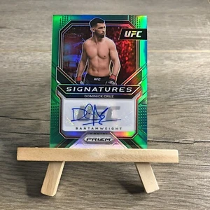 2020-21 Panini Prizm UFC Debut Ed. DOMINICK CRUZ Signatures GREEN AUTO #SG-DCZ - Picture 1 of 2