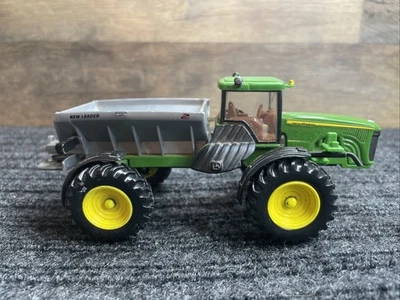 Vintage 1/64 Scale Diecast Ertl John Deere 4920 Dry Box Spreader - Image 1 of 4