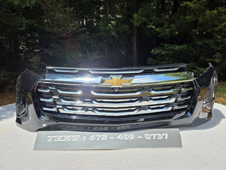 Cubierta del parachoques delantero Chevrolet Equinox 2025 OEM sin envío 55127121 Foto 1 de 4