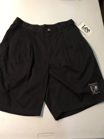 BRAND NEW PHILADELPHIA FLYERS BLACK KHAKI SHORTS SIZE 30-32 FREE SHIPPING Cover