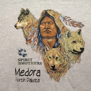 Vintage Medora North Dakota Sweatshirt Kid 14 16 Gray Nature TEE Native Wolf USA - Picture 1 of 6